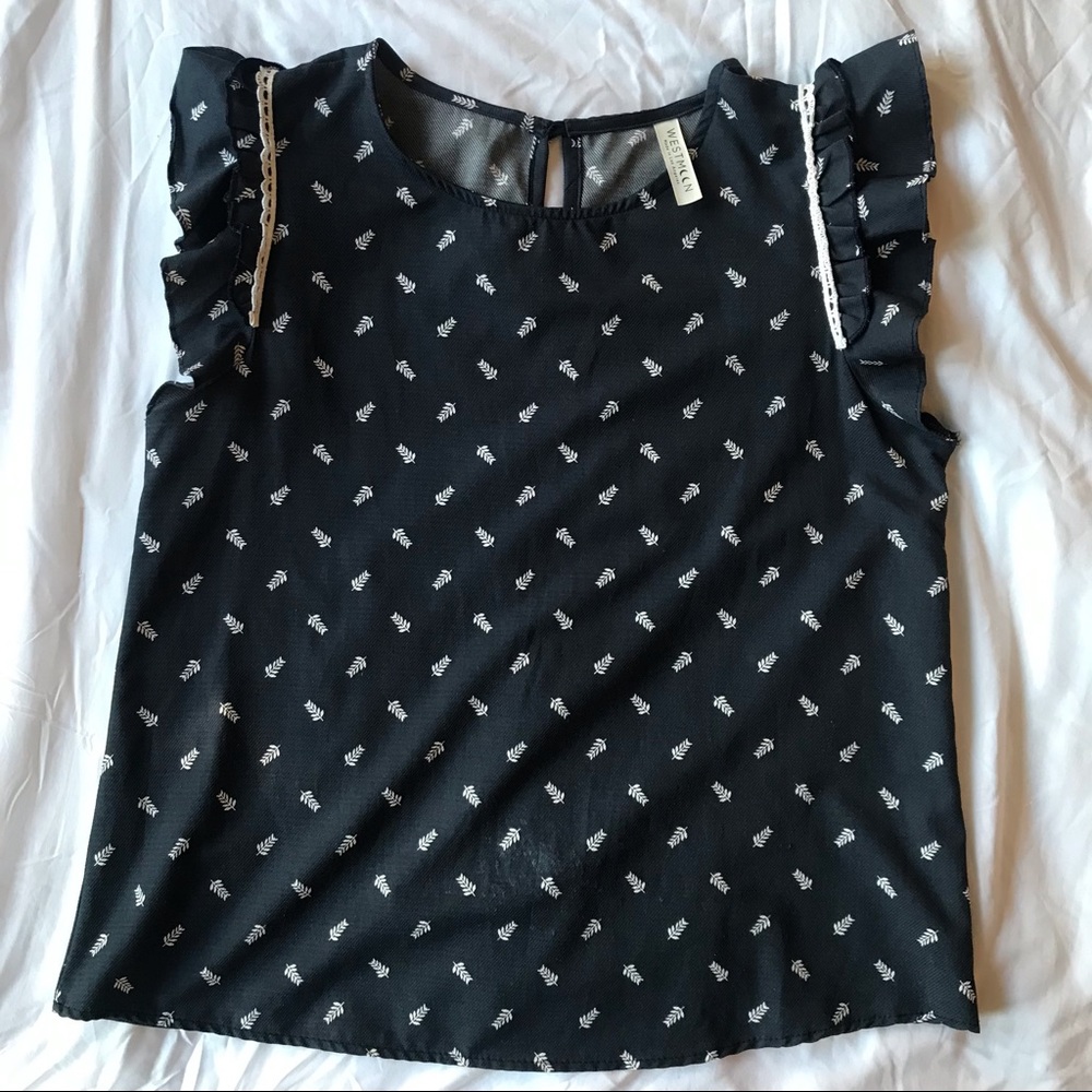 West Moon Navy and White Pattern Ruffled Blouse, estimated size Small